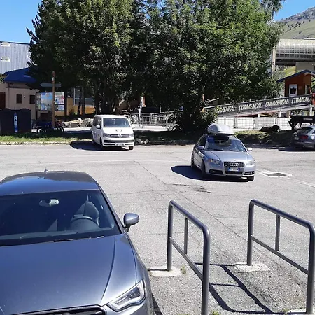 Studette Renovee Pour 2 Au Pied Des Pistes, Centre - Fr-1-516-134 Apartment Les Deux Alpes
